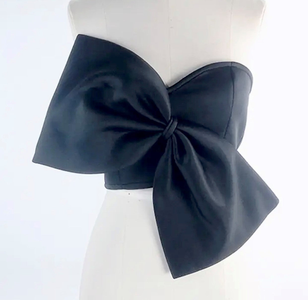 Silky Large Bow Tube Top (Size Medium)