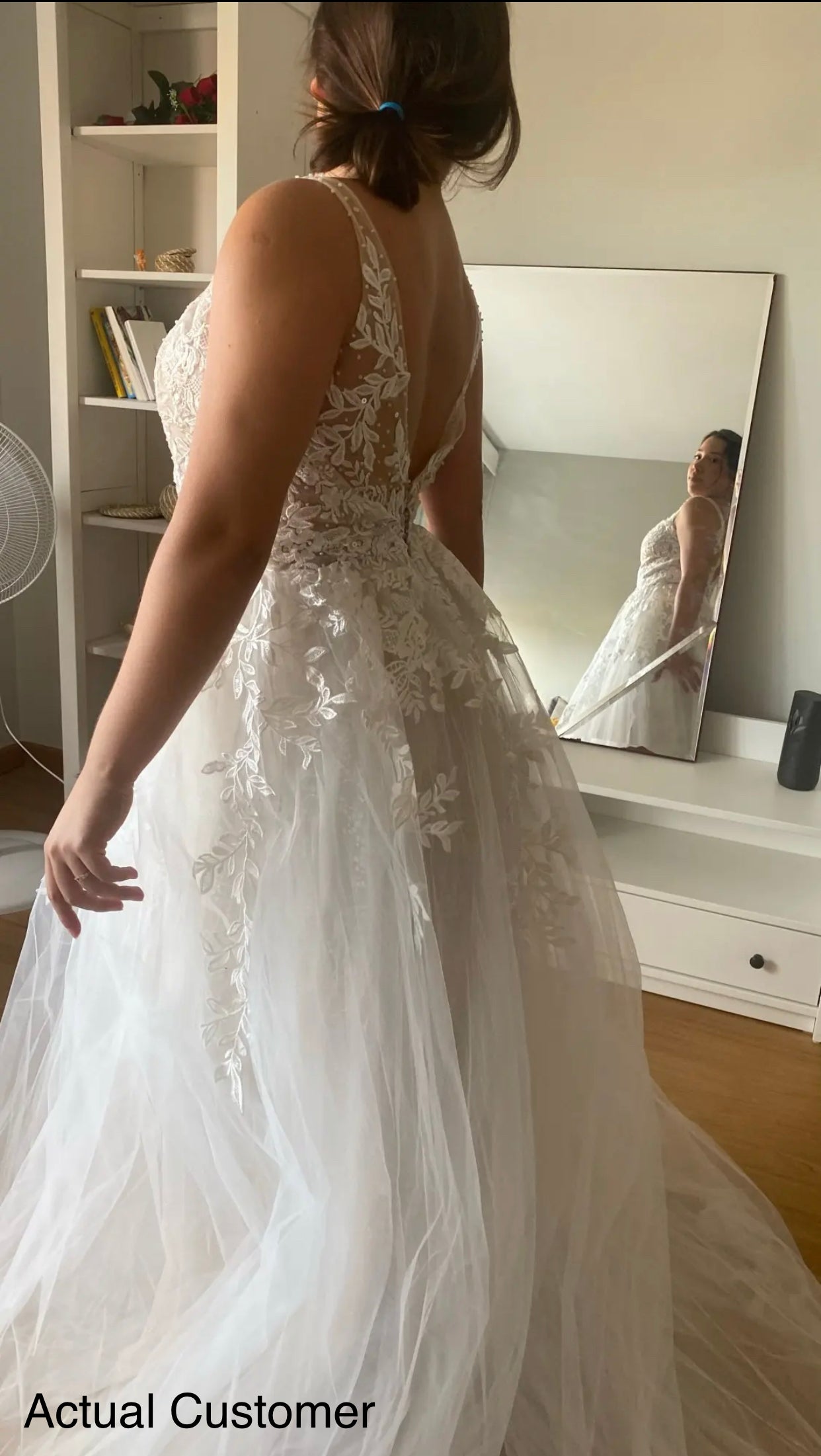 Custom Made: Absolutely Breathtaking Sexy Lace and Tulle Long Vintage  Wedding Dress (Sizes 2-16) in White or Ivory