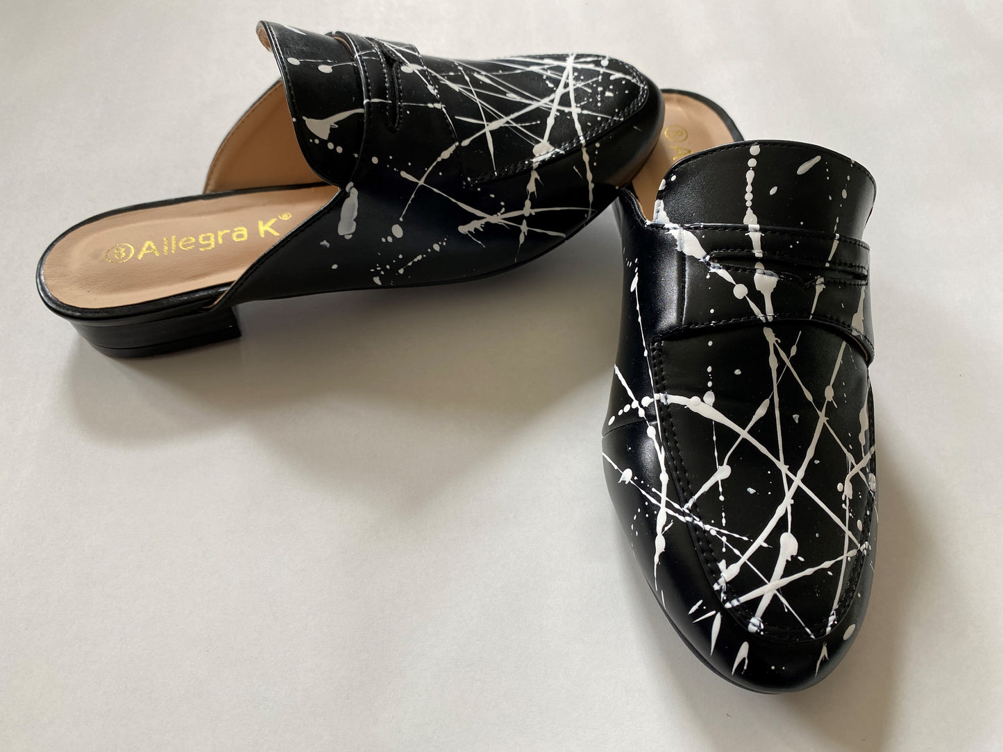 Wearable Art Vegan Leather Loafers Women’s (Size 8 US Women)